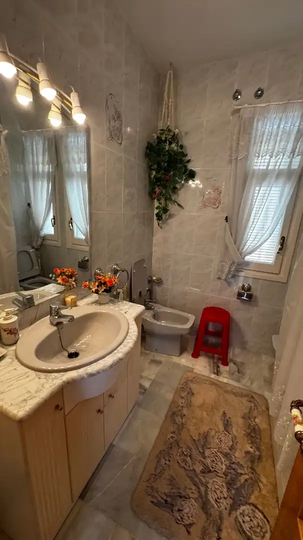 Bany de Casa o xalet en venda en Torredembarra amb Aire condicionat, Calefacció i Jardí privat