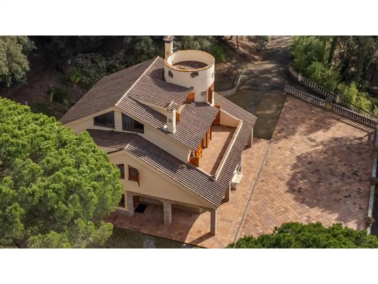 Vista exterior de Finca rústica en venda en Sant Feliu de Buixalleu amb Calefacció, Jardí privat i Terrassa
