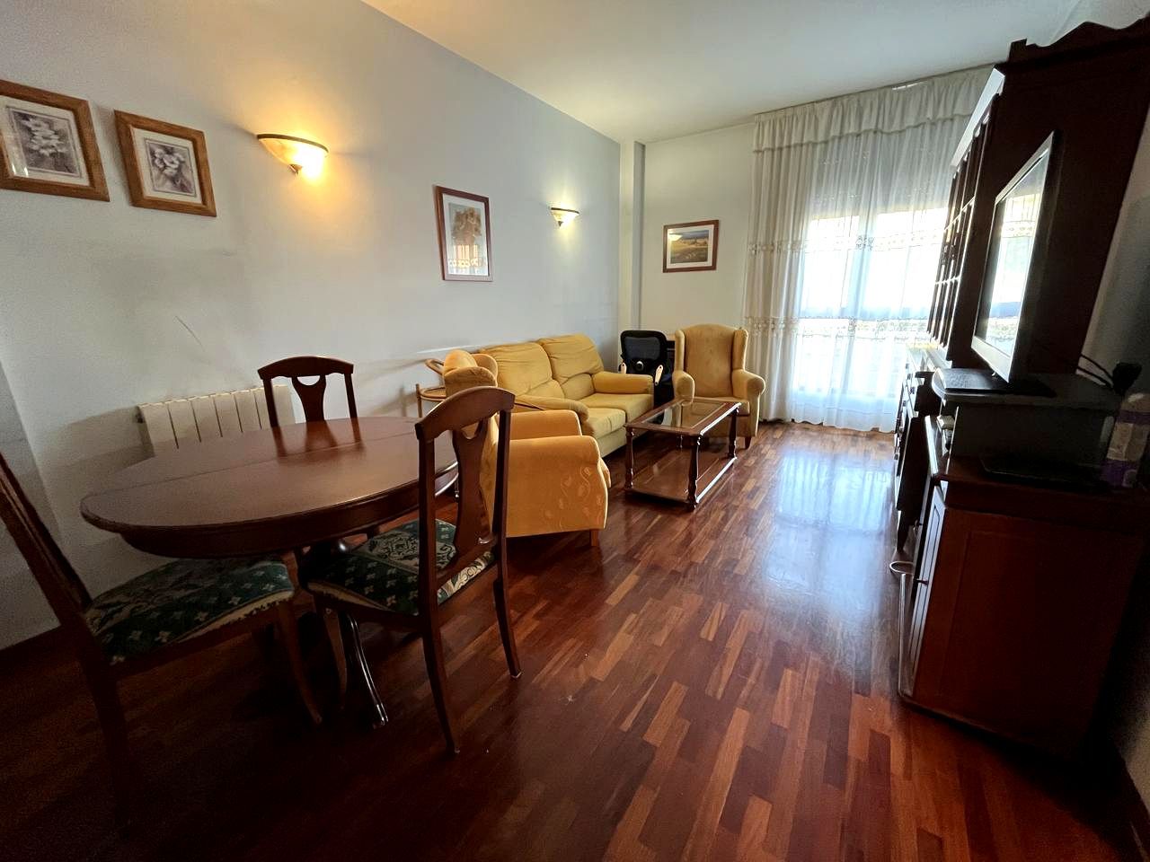 Living room of Planta baja for sale in Vitoria - Gasteiz  with Heating, Storage room and Furnished