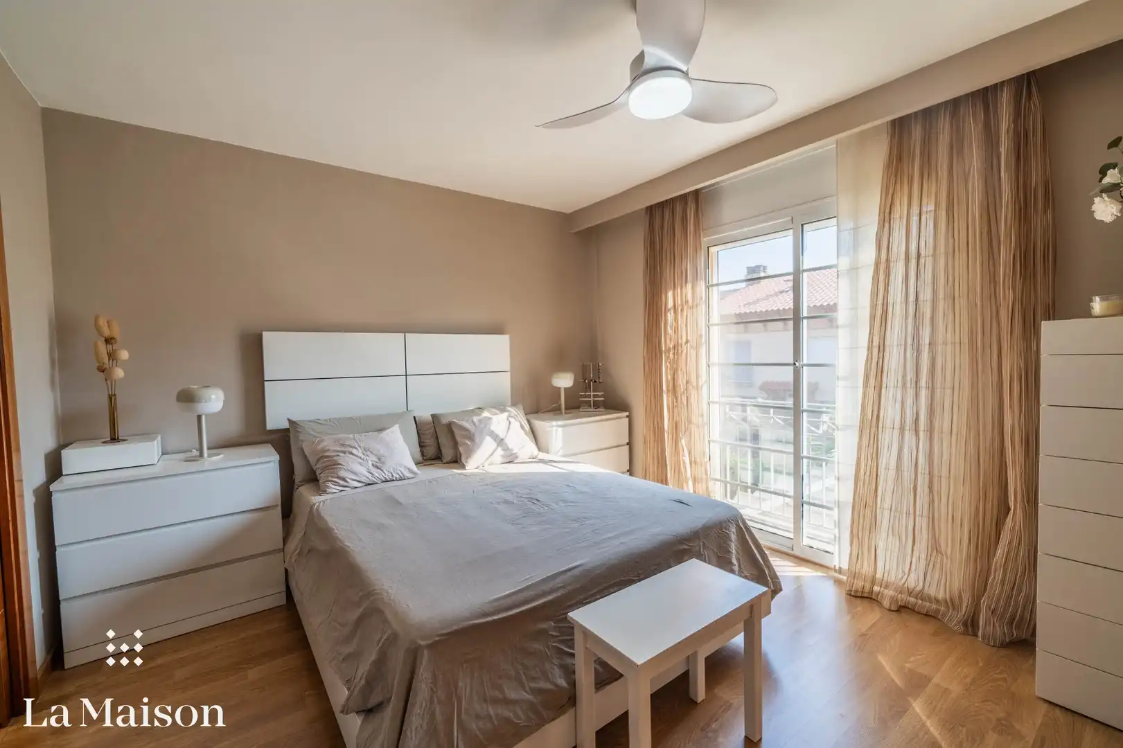 Dormitori de Casa o xalet en venda en Sant Andreu de Llavaneres amb Terrassa i Piscina comunitària