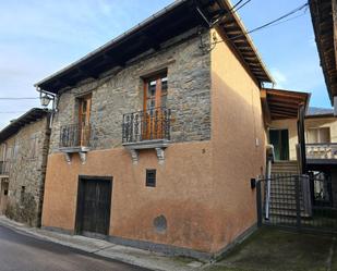 Vista exterior de Residencial en venda en Ponferrada