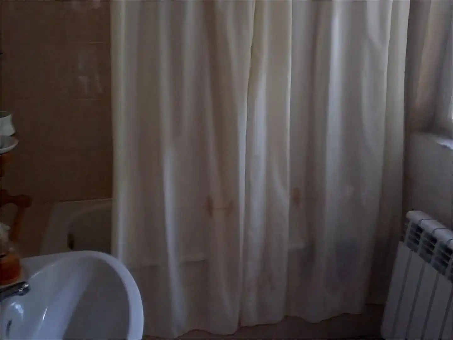Bany de Casa adosada en venda en Galera amb Moblat i Balcó