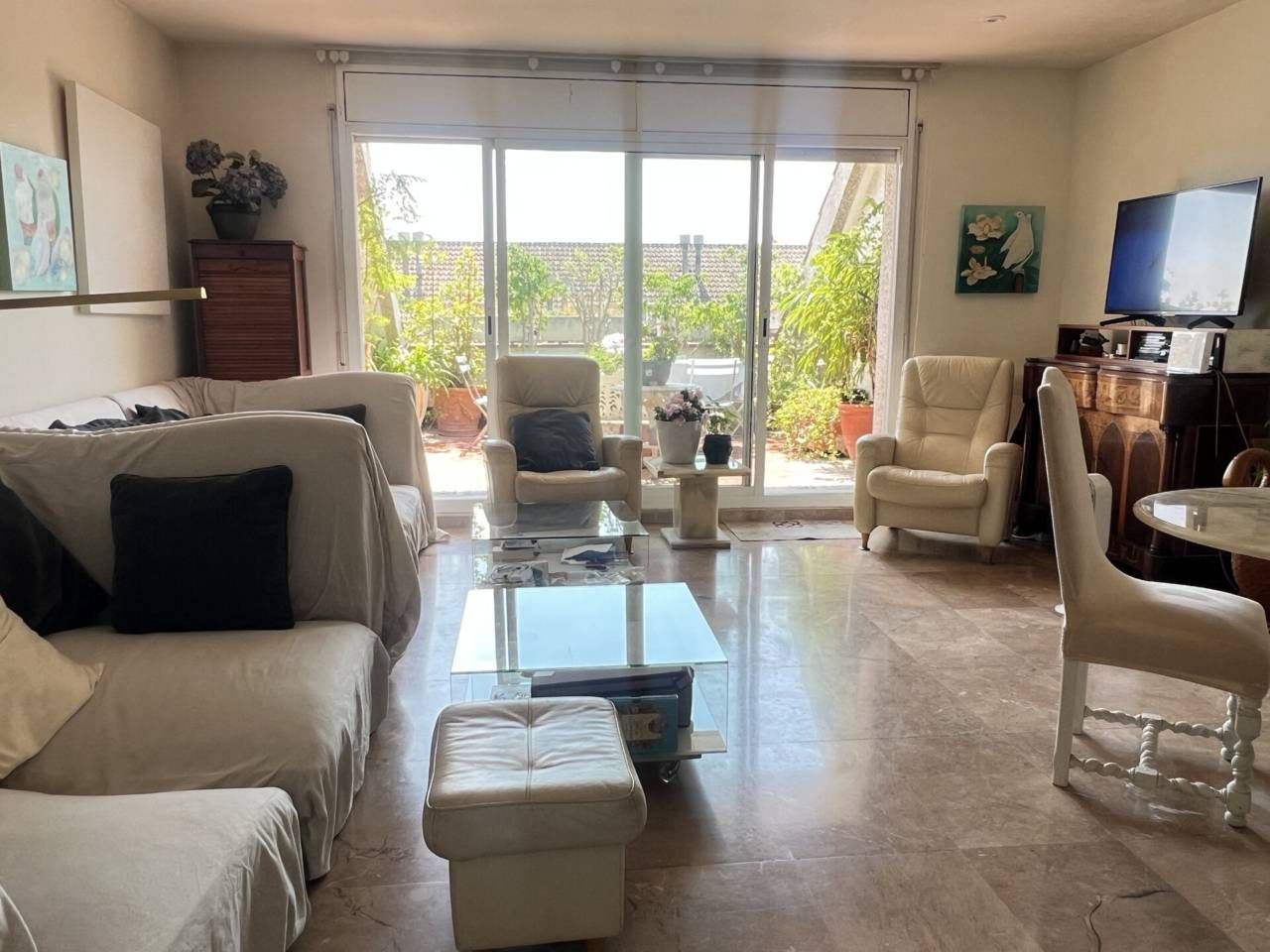 Sala de estar de Ático en venta en Esplugues de Llobregat con Calefacción y Terraza