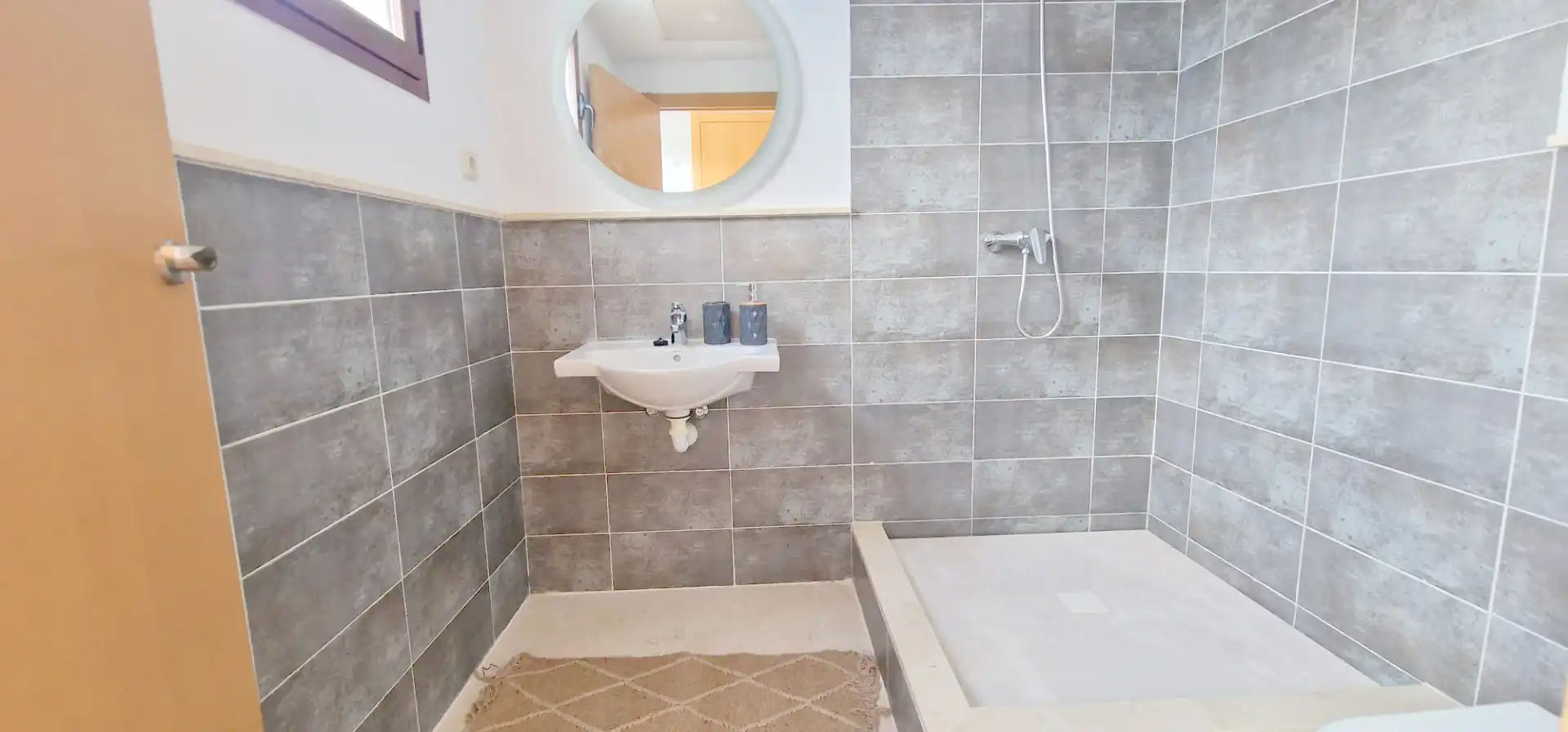 Baño de Casa adosada en venta en Casares con Jardín privado, Terraza y Trastero