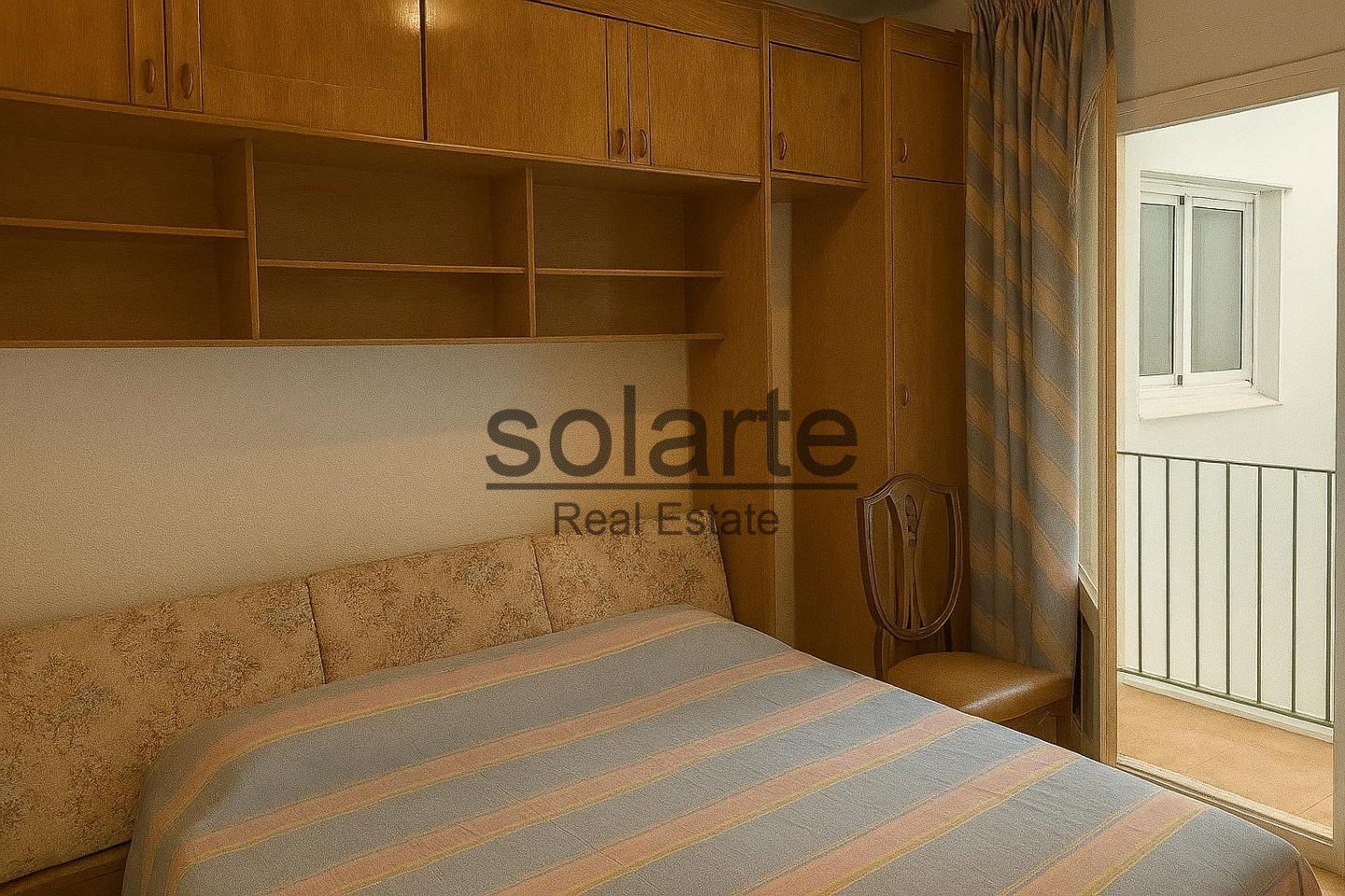 Piso en venta en Carrer Vinaròs, Pubilla Cases, Can Serra - Pubilla Cases, L'Hospitalet de Llobregat