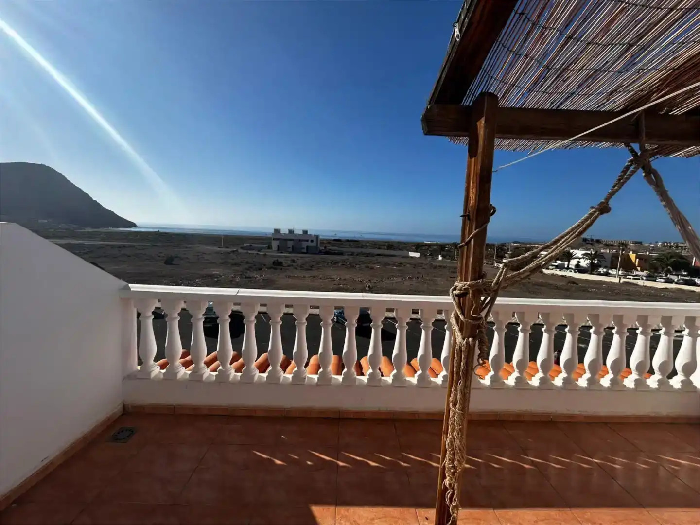 Vista exterior de Casa adosada en venda en Granadilla de Abona