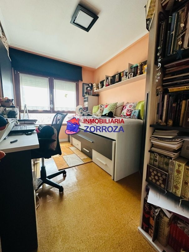 Flat for sale in Grupo Mendigain Etxaldea, Zorrotza