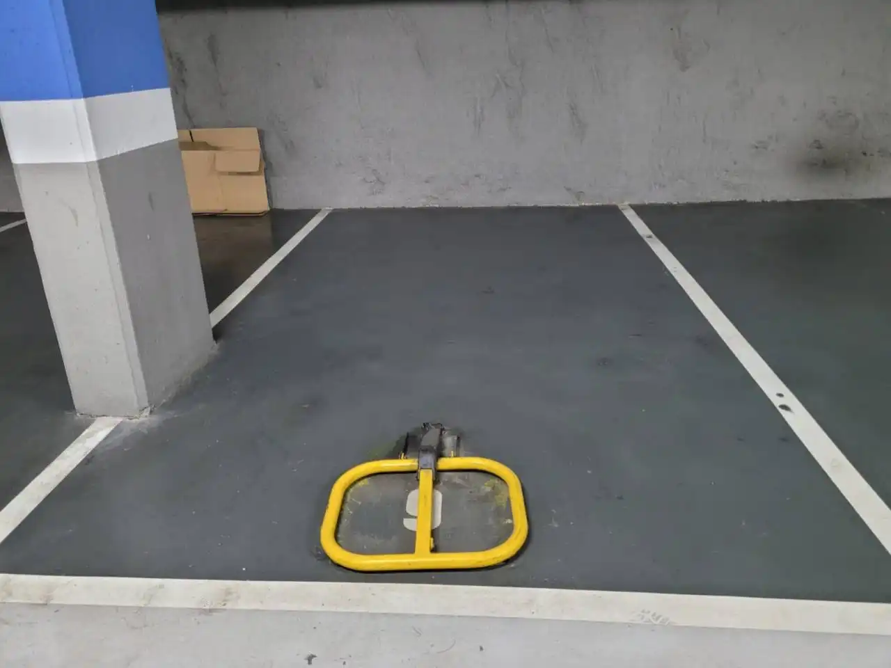 Parkplatz von Garage zur Miete in Sabadell