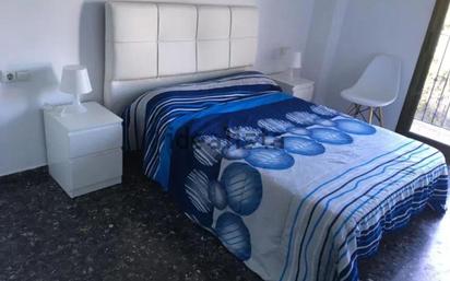 Dormitori de Pis en venda en Alzira amb Aire condicionat, Calefacció i Traster