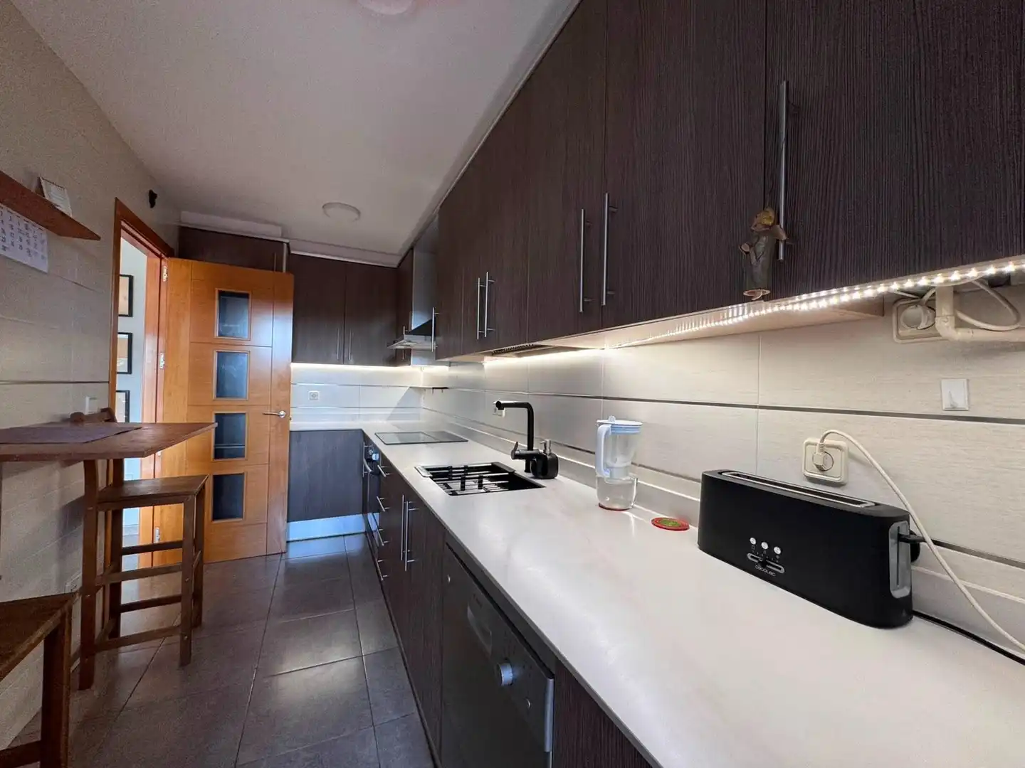 Küche von Wohnung zum Verkauf in Breda mit Klimaanlage, Heizung und Terrasse