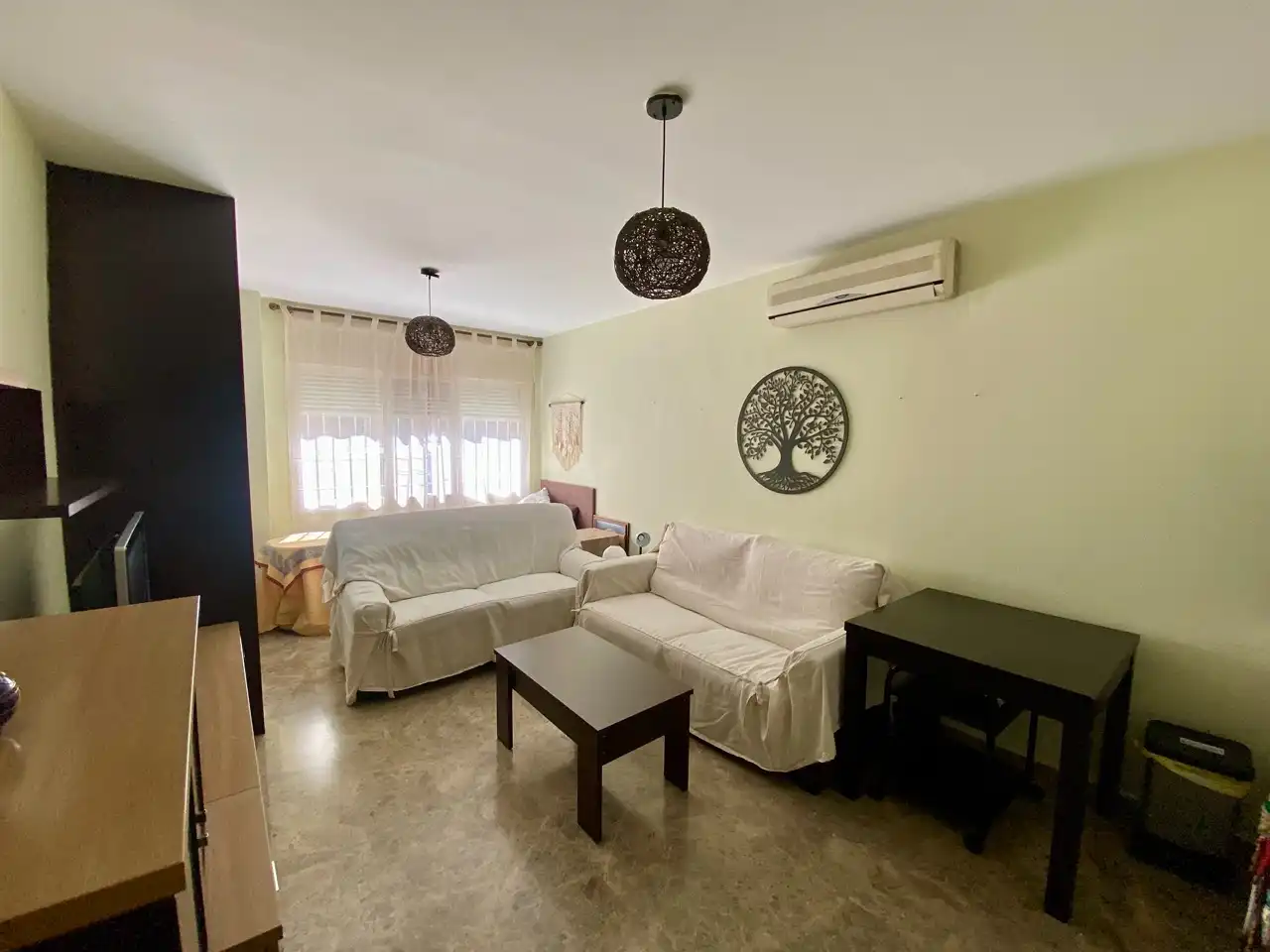 Sala de estar de Estudio en venta en Ciudad Real con Aire acondicionado, Calefacción y Amueblado