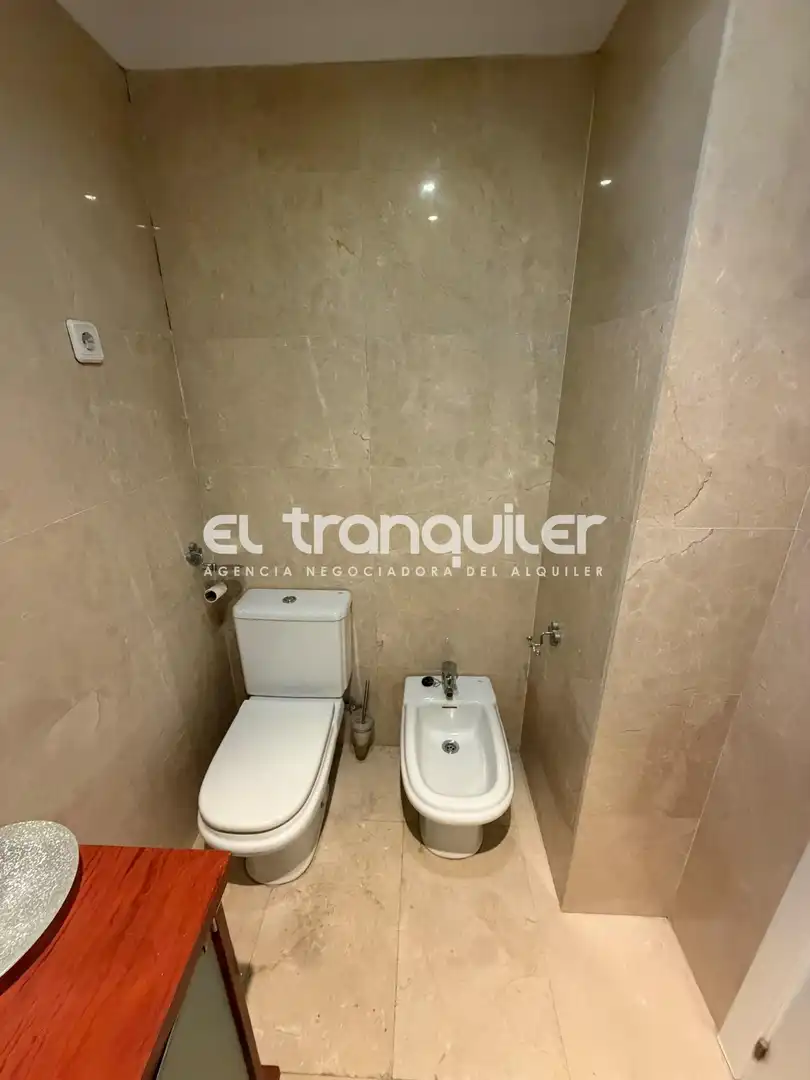 Badezimmer von Wohnung zur Miete in Alcobendas mit Parkett, Abstellraum und Schwimmbad
