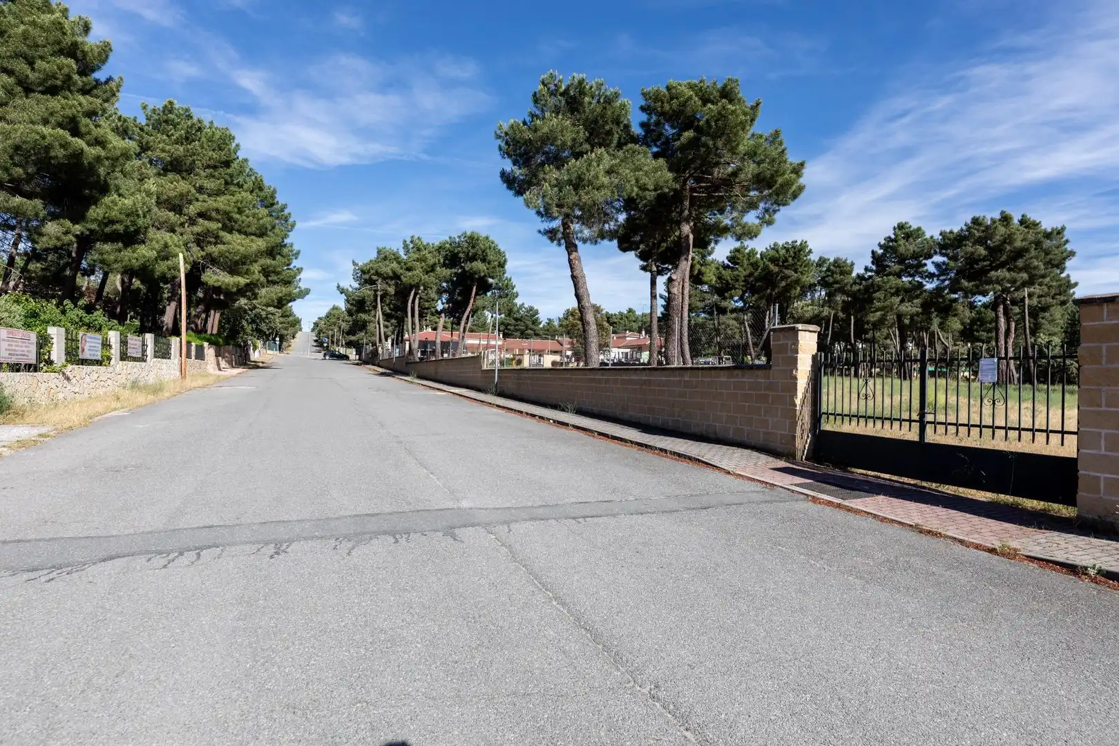 Vista exterior de Residencial en venta en Marugán