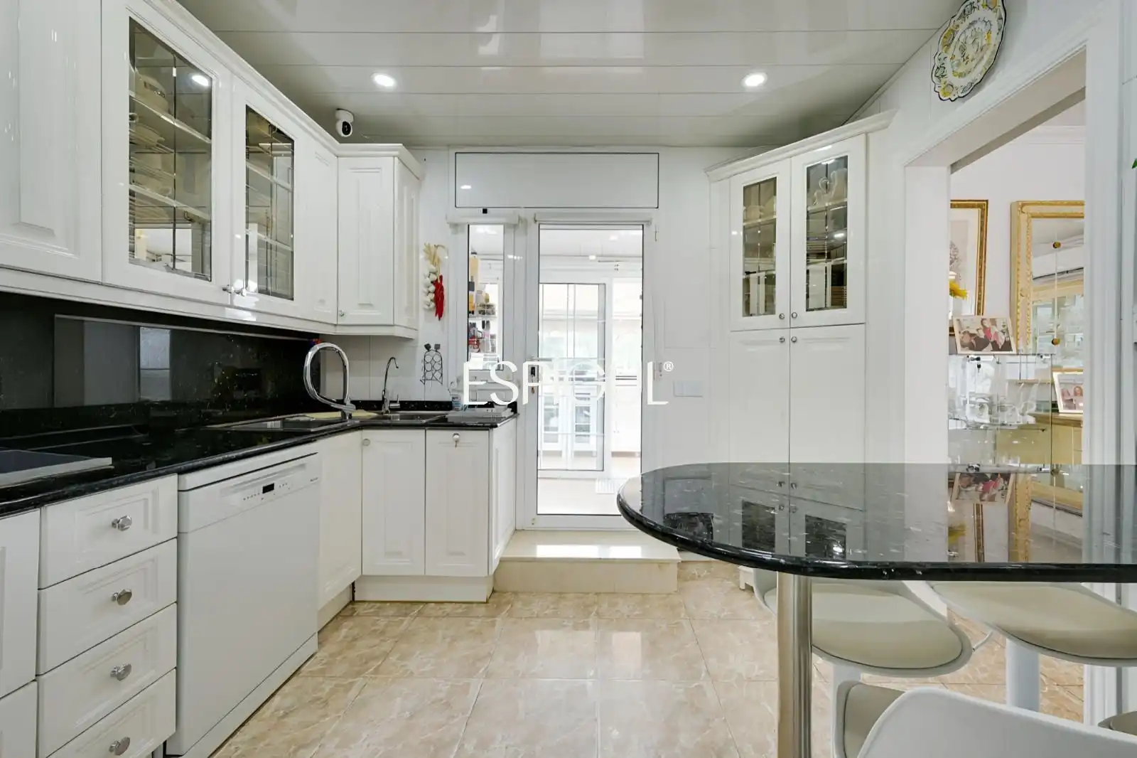 Kitchen of Houses for sale in Rubí  with Air Conditioner, Heating and Terrace