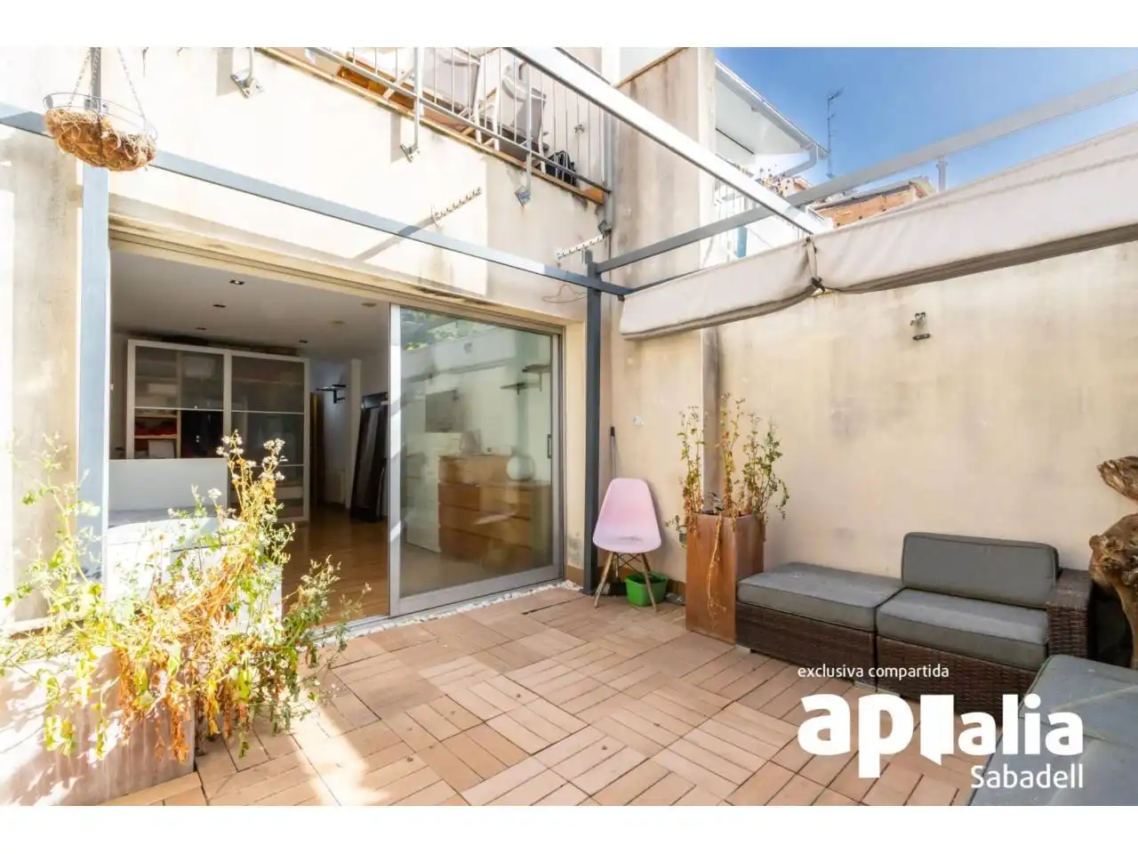 Terraza de Casa o chalet en venta en Sabadell con Aire acondicionado, Calefacción y Jardín privado