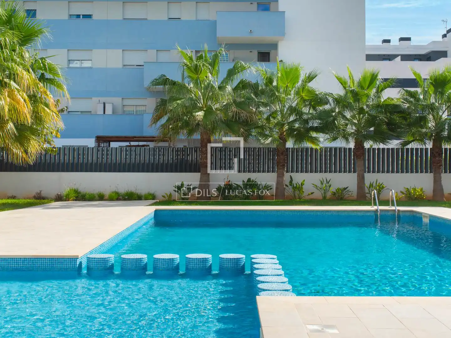 Swimming pool of Flat for sale in Eivissa  with Air Conditioner, Heating and Terrace