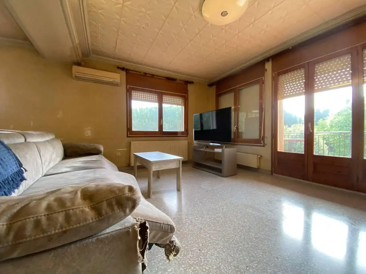 Sala de estar de Casa o chalet en venta en Cabanes (Girona) con Aire acondicionado, Jardín privado y Trastero