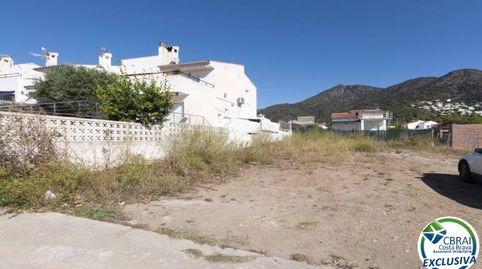 Construye tu nuevo hogar a solo minutos de la playa Buena oportunidad