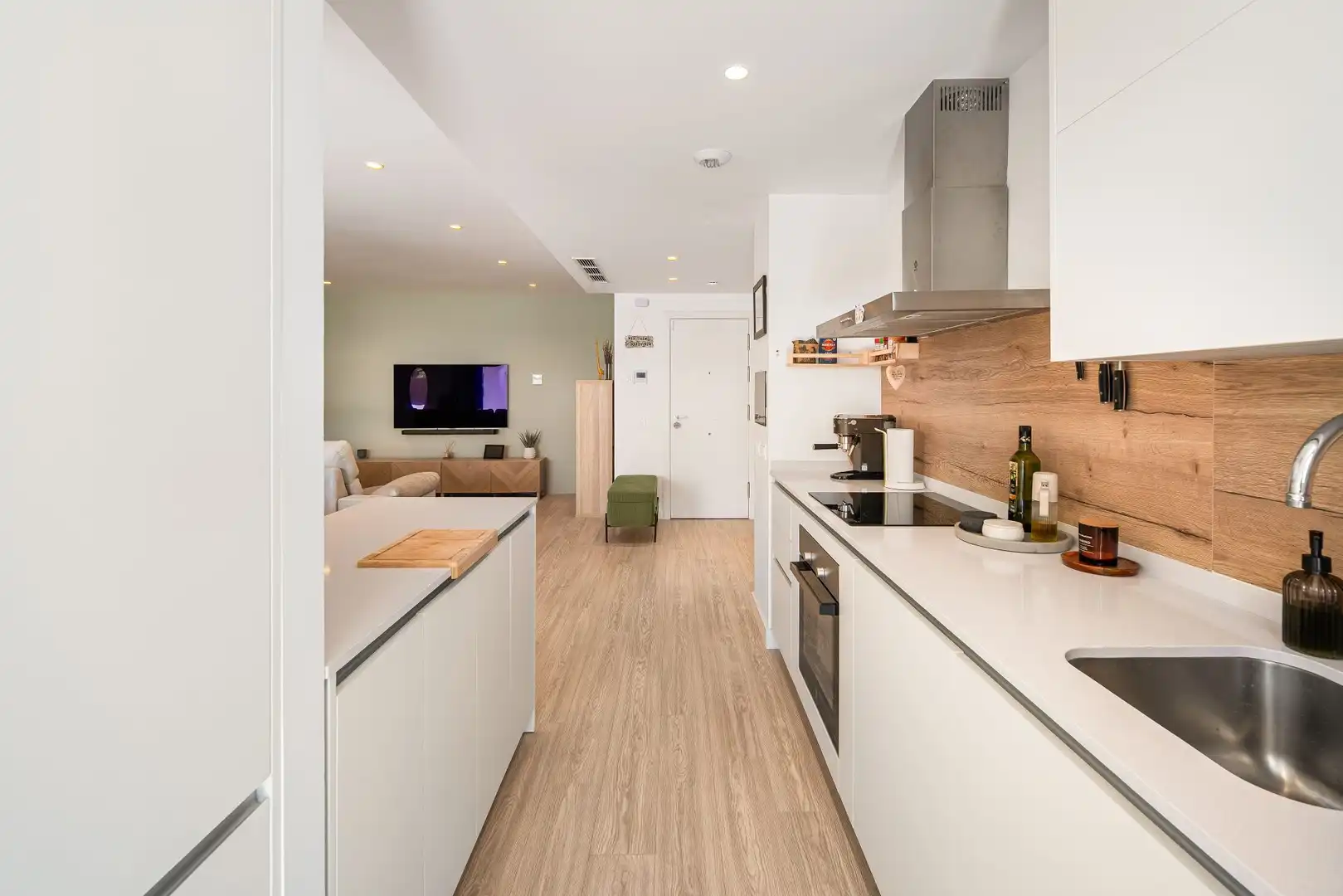 Piso con piscina en venta en Estepona Pueblo, imagen 25