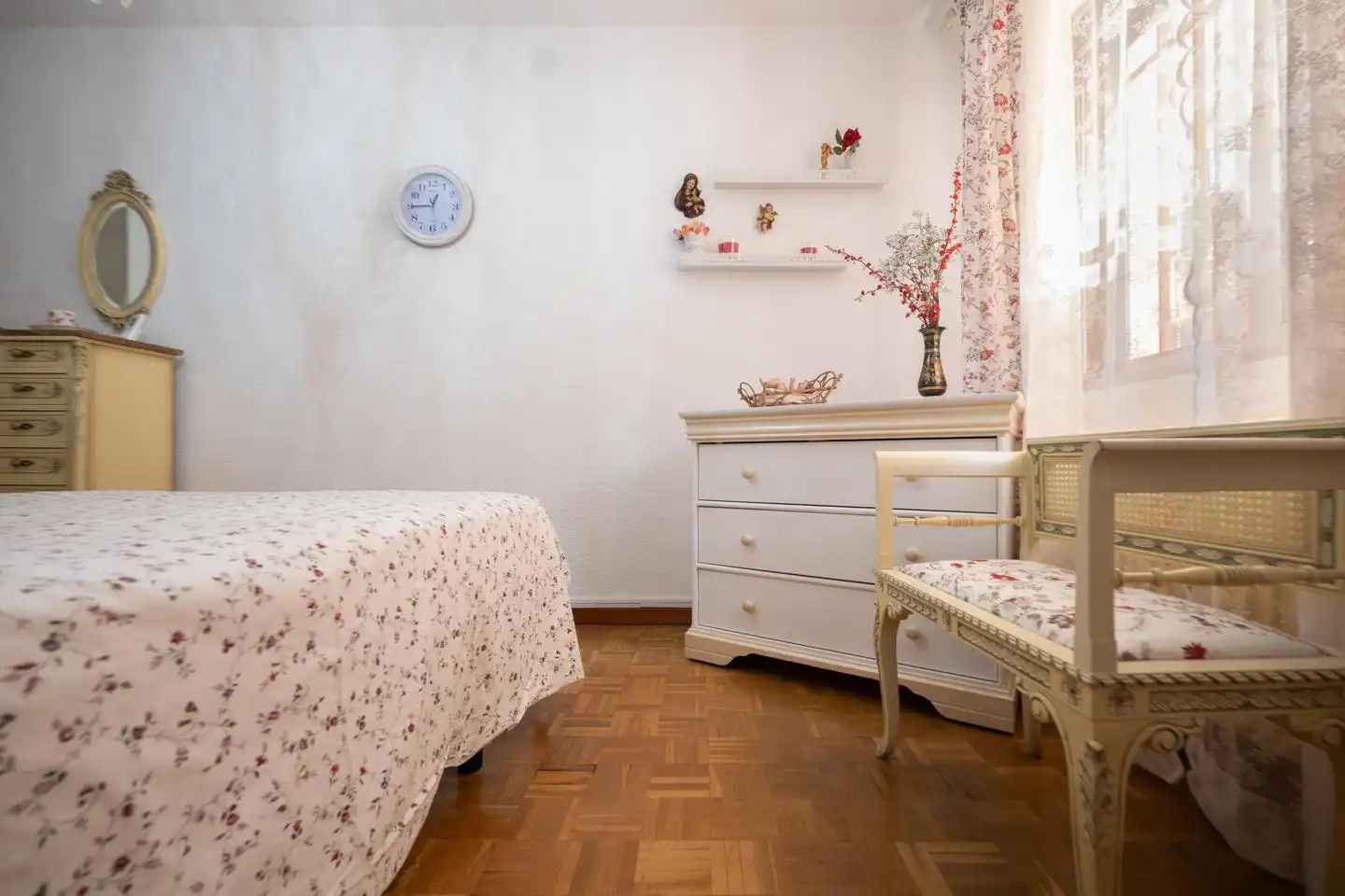 Dormitori de Pis en venda en Ávila amb Calefacció, Parquet i Traster