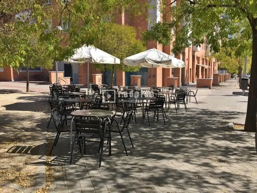 Terraza de Local en venta en Madrid con Aire acondicionado