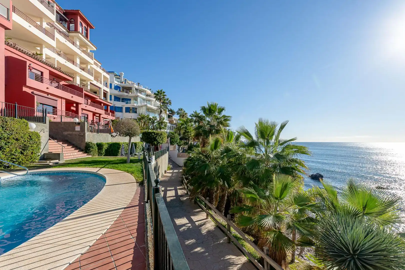 Apartament amb terrassa en venda a Torrequebrada, imagen 2