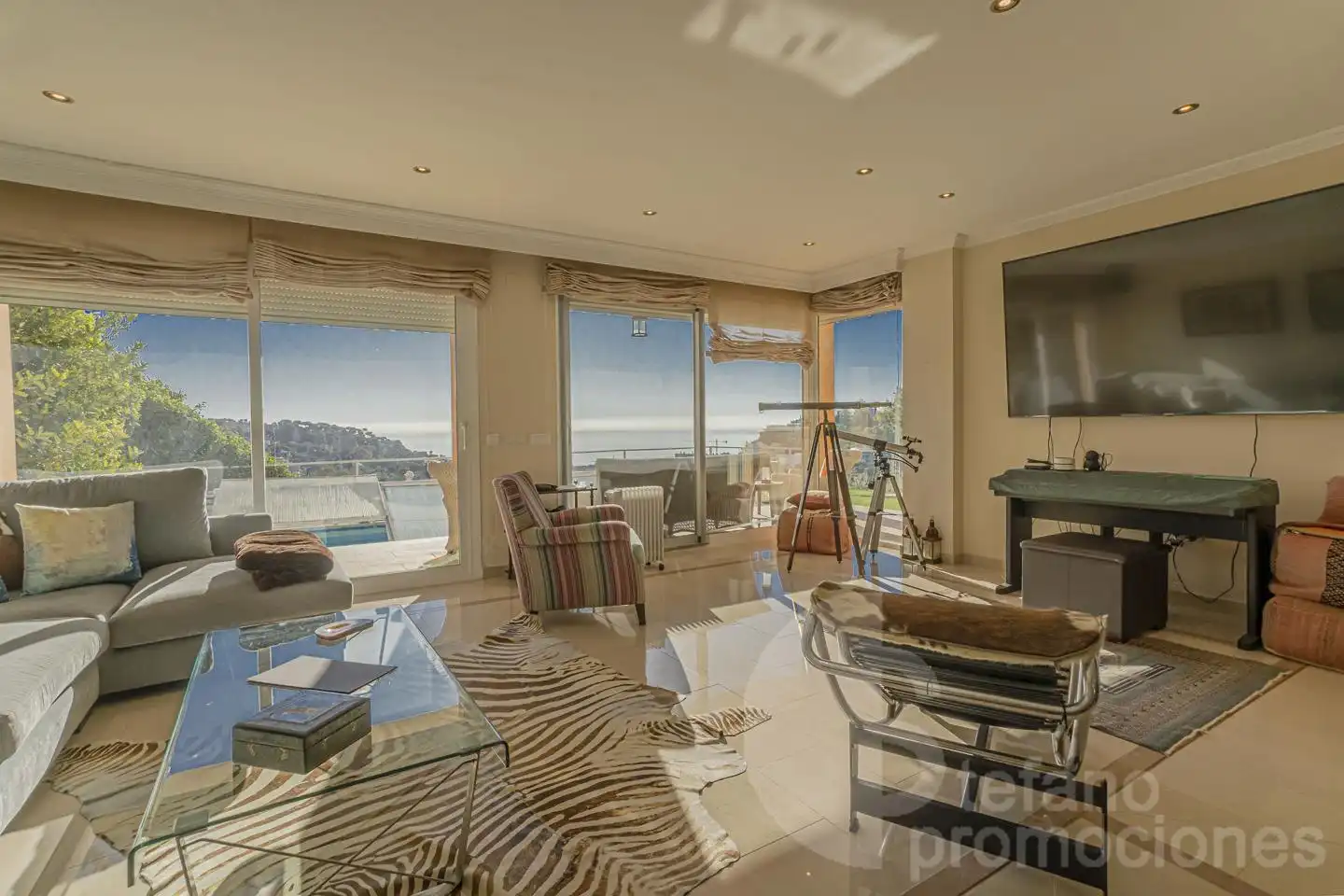 Sala de estar de Casa o chalet en venta en Málaga Capital con Aire acondicionado, Jardín privado y Terraza