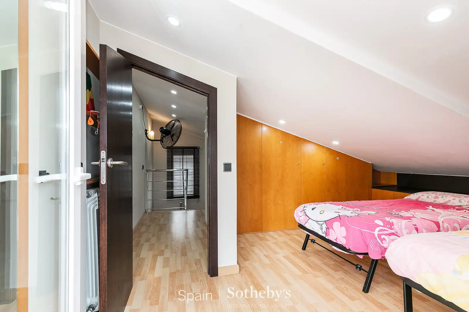 Houses for sale in Sant Pere de Ribes  with Air Conditioner, Heating and Private garden