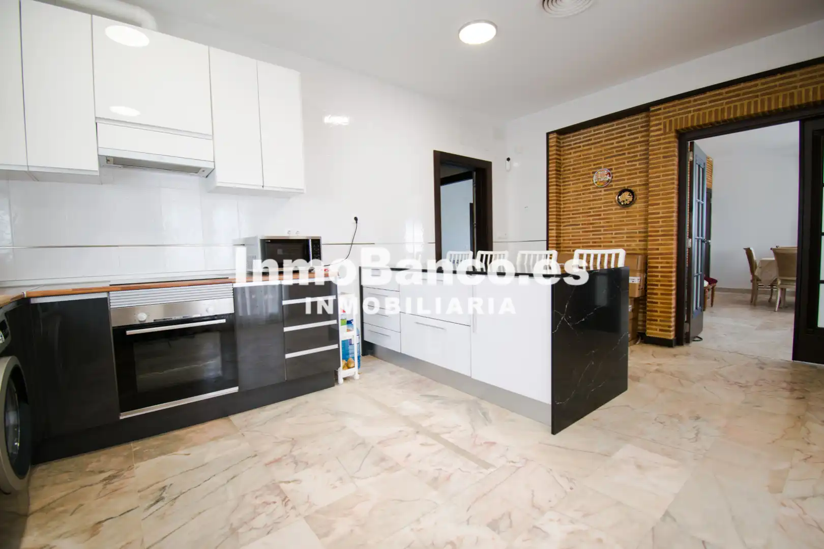 Cocina de Casa o chalet en venta en Chiva con Jardín privado, Parquet y Terraza