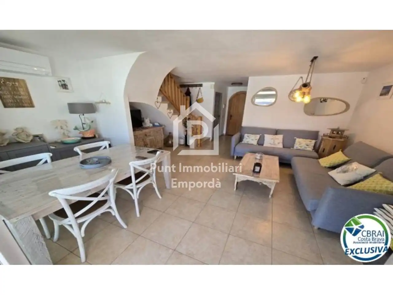 Vista exterior de Casa o chalet en venta en Empuriabrava con Aire acondicionado, Calefacción y Terraza