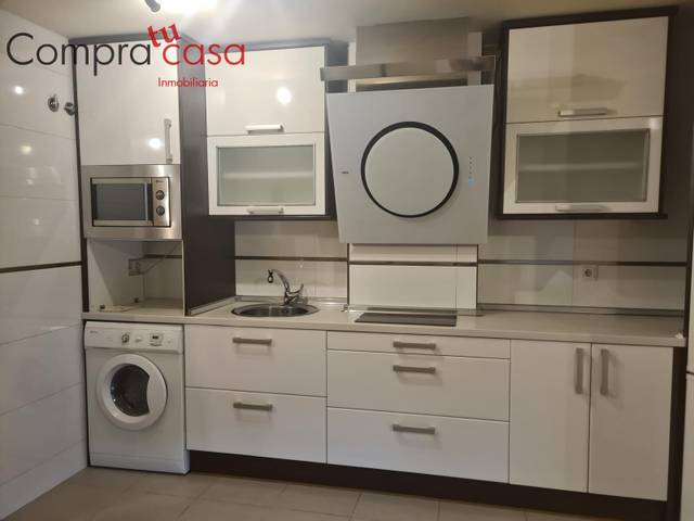 Apartamento en Alquiler en  CORONEL REXACH en Centro
