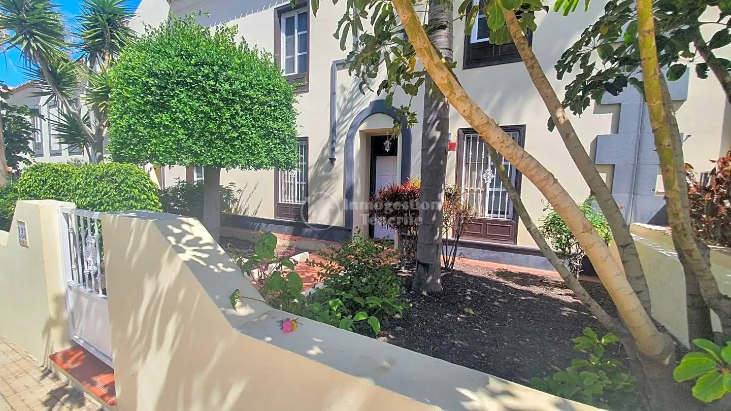 Vista exterior de Apartamento de alquiler en San Miguel de Abona con Jardín privado, Terraza y Amueblado