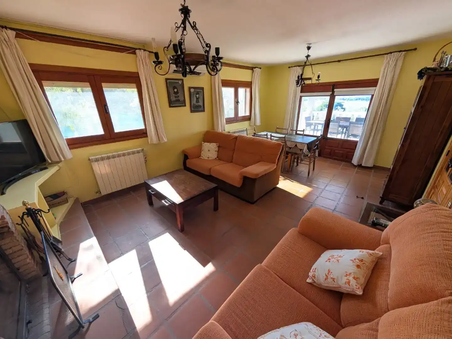 Sala d'estar de Pis en venda en Las Herencias amb Aire condicionat, Jardí privat i Parquet