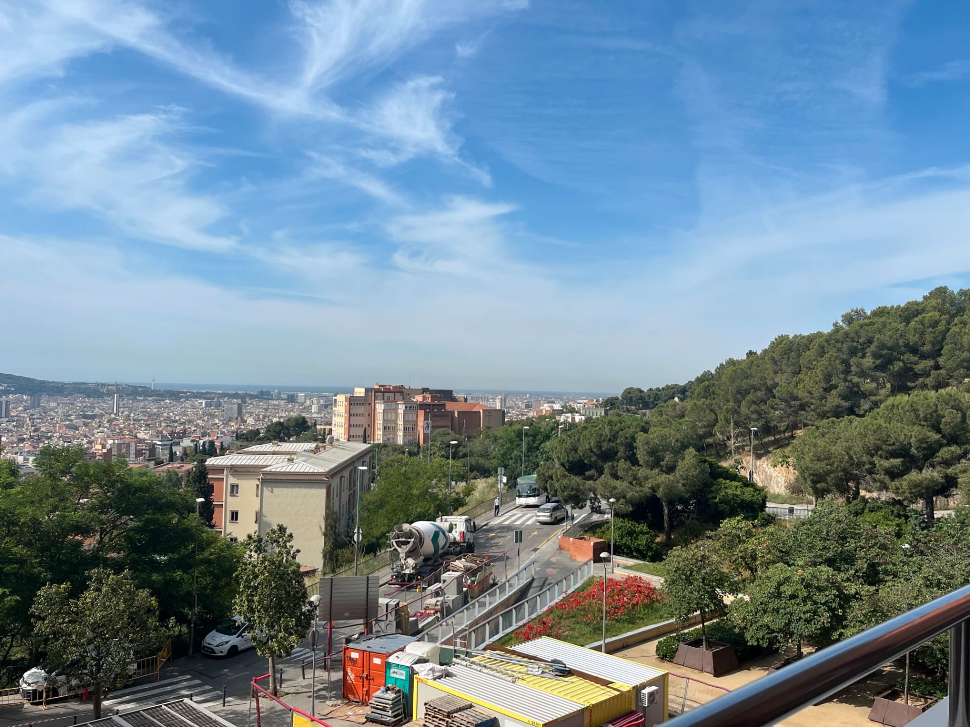 Vista exterior de Pis de lloguer en  Barcelona Capital amb Calefacció, Forn i Balcó