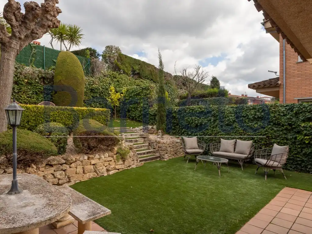 Terrasse von Haus oder Chalet zum Verkauf in Girona mit Klimaanlage