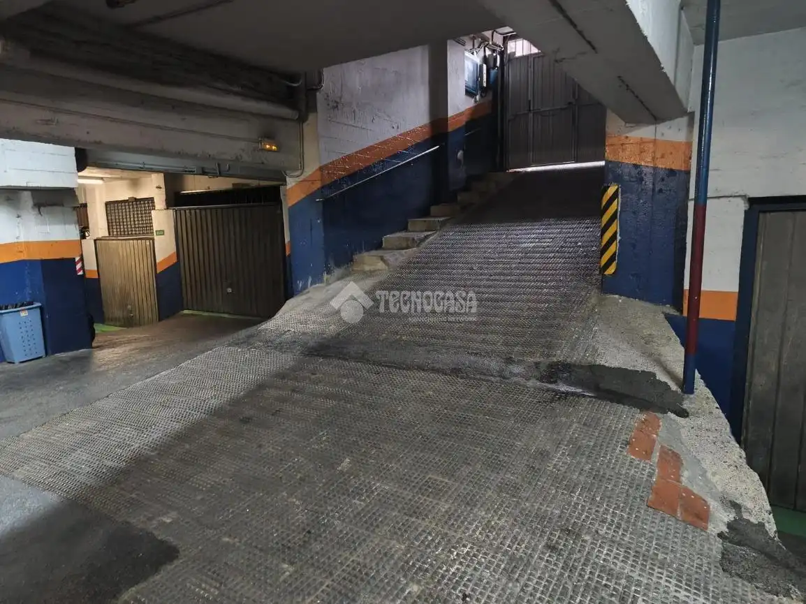 Aparcament de Garatge en venda en Bilbao 