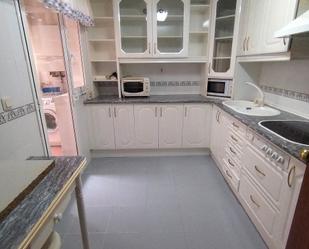 Kitchen of Flat to rent in Alcalá de Henares  with Air Conditioner