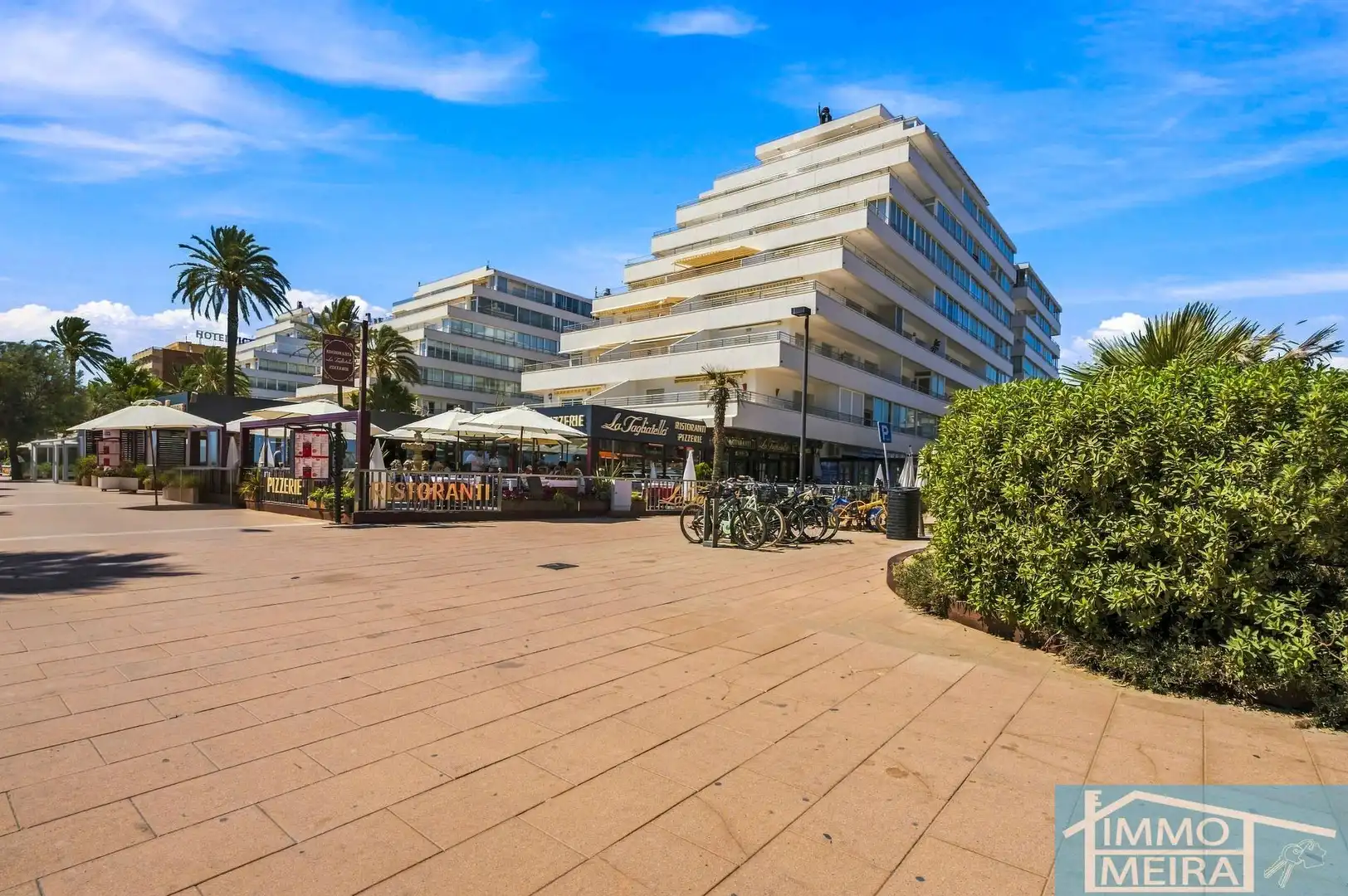 Vista exterior de Apartamento en venta en Roses con Aire acondicionado, Calefacción y Terraza