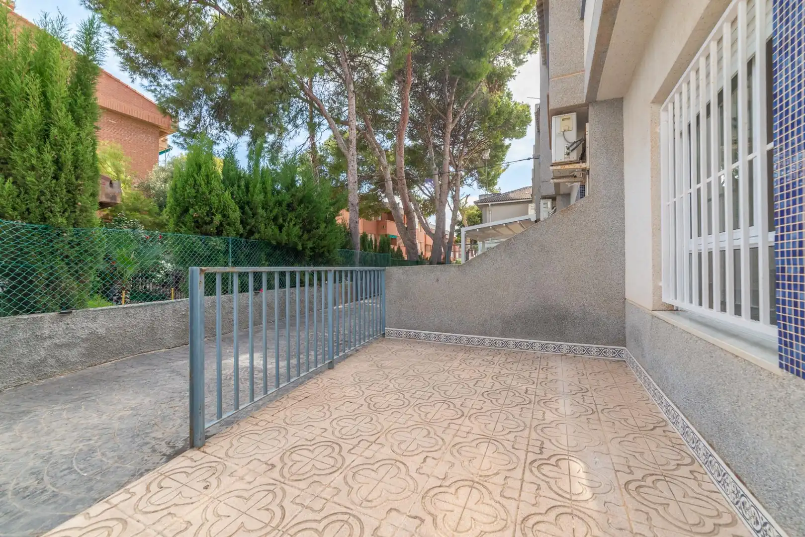Maison mitoyenne avec terrasse à vendre à JAZMINES, imagen 3