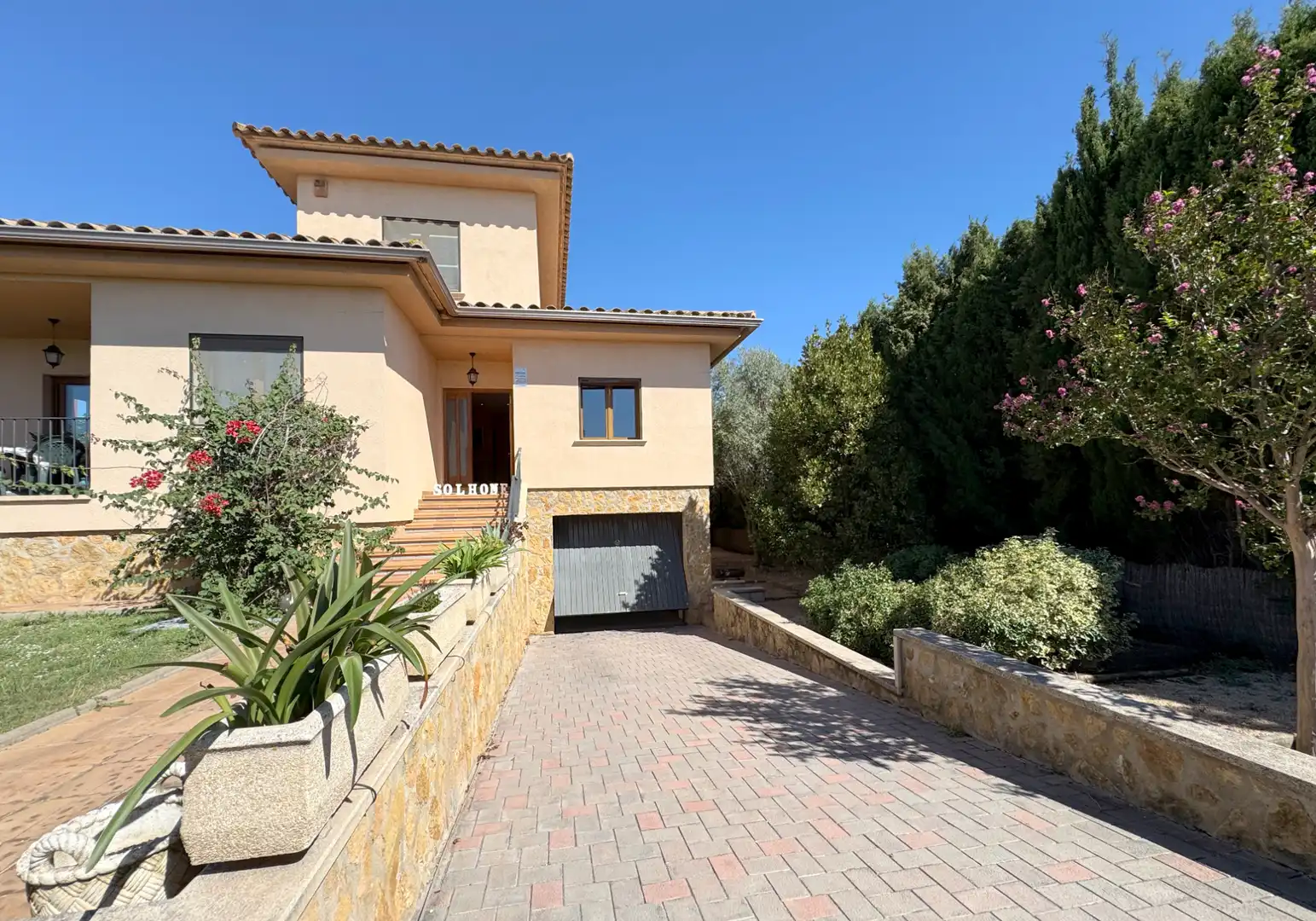 Exterior view of Houses for sale in Viladamat  with Air Conditioner, Heating and Private garden