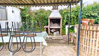 Garden of House or chalet for sale in Nalda  with Air Conditioner, Heating and Private garden