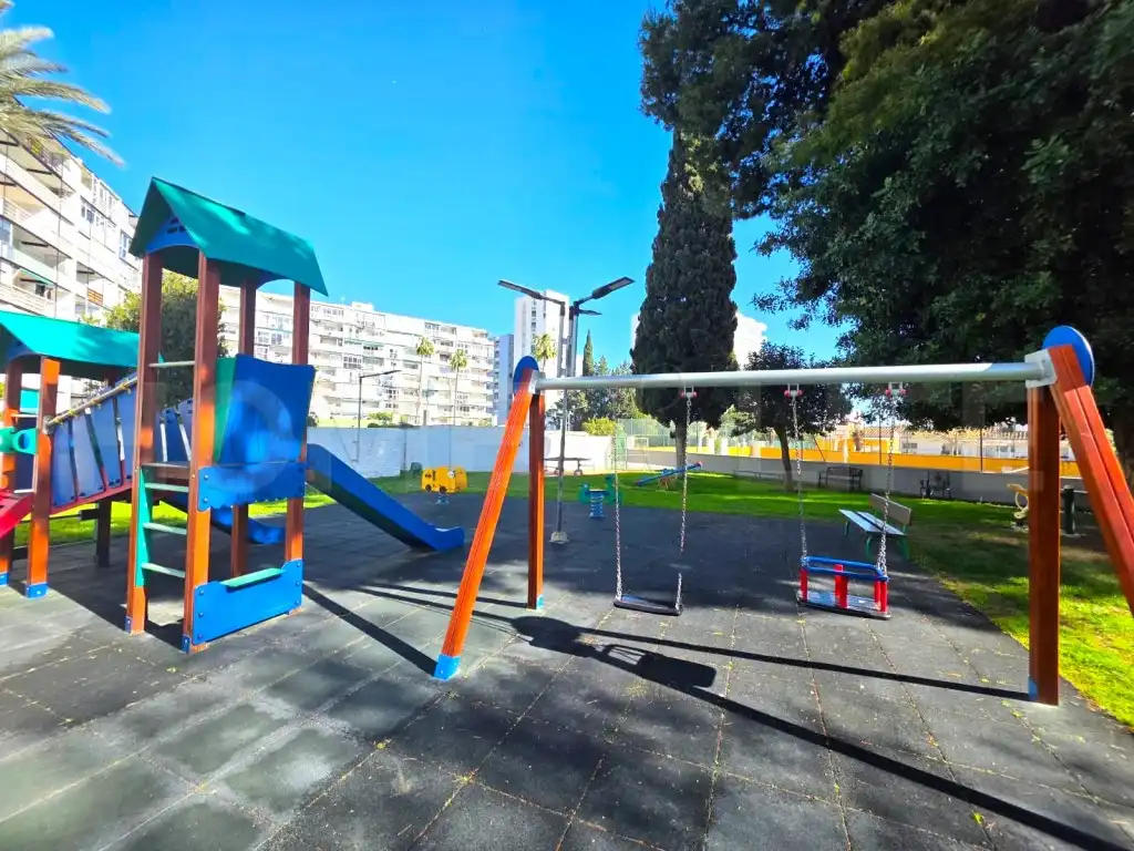 Vista exterior de Apartamento en venta en Benalmádena con Jardín privado, Terraza y Piscina