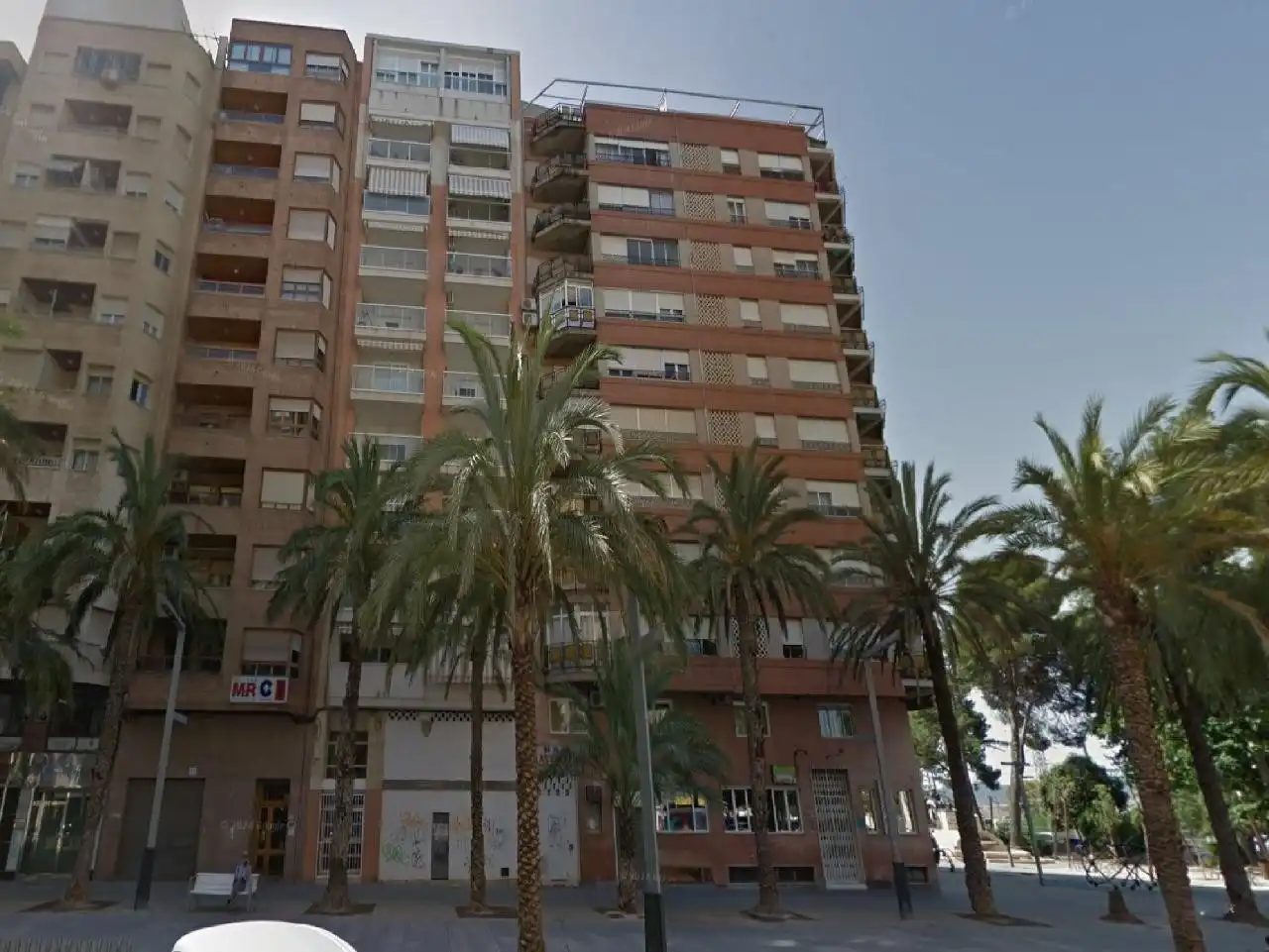 Commercial properties for sale in Ruperto Chapi , El Carril - Paseo de Chapi