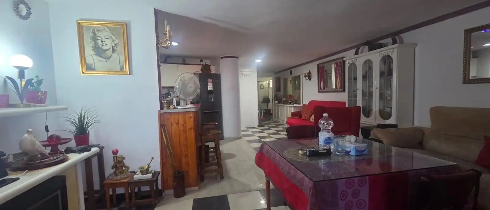 Piso en venta en Calle Casablanca, El Bajondillo