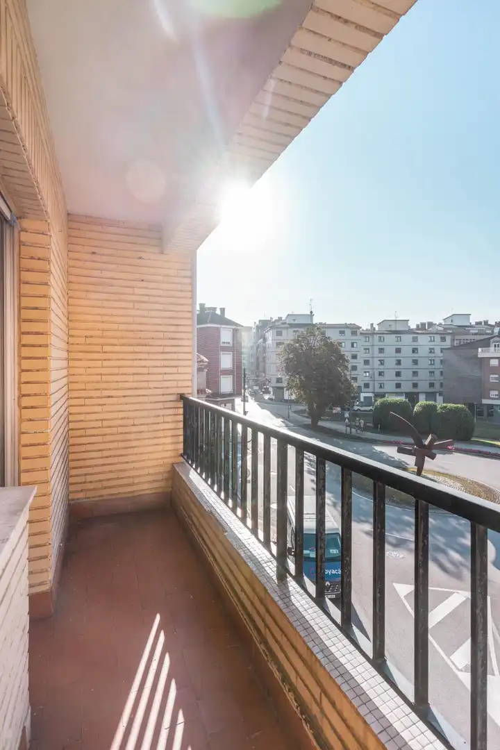 Terrassa de Pis en venda en Siero amb Calefacció, Terrassa i Traster