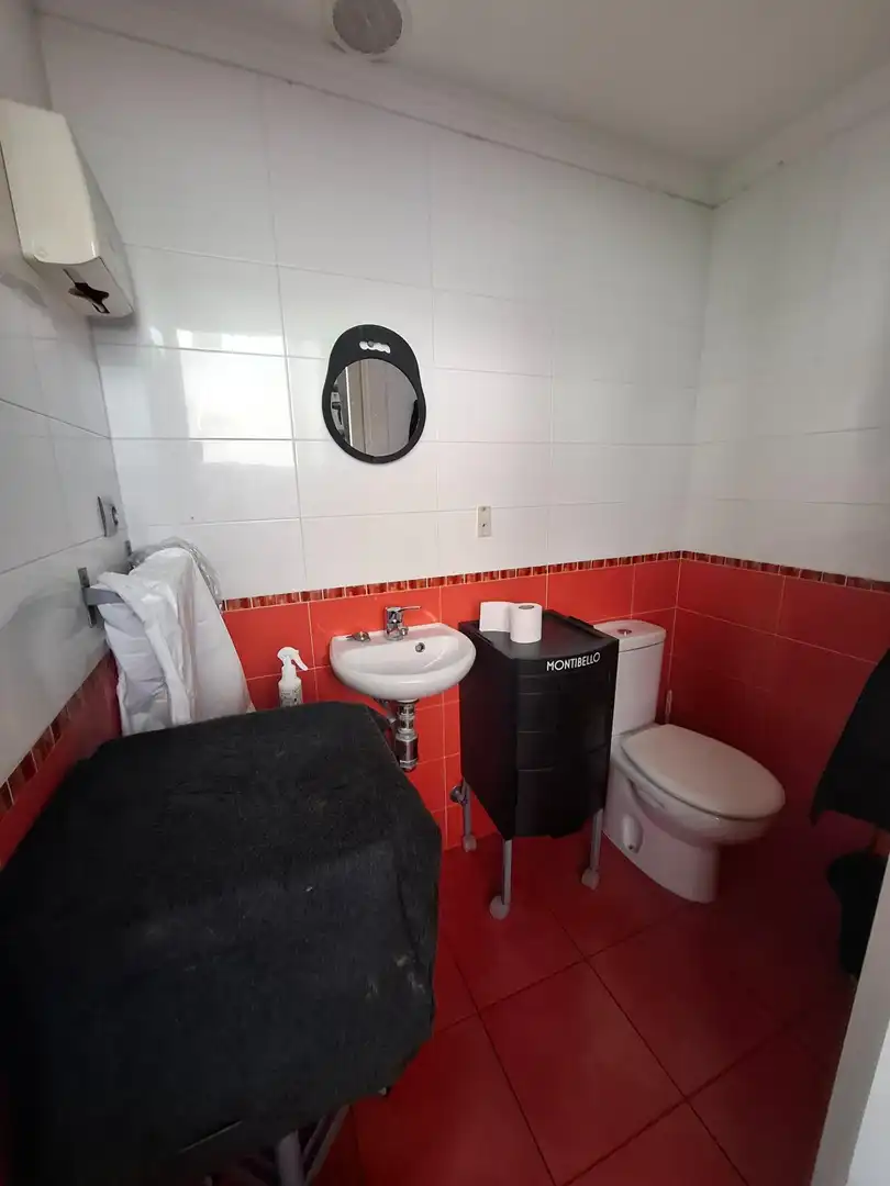 Bany de Local en venda en Bárcena de Cicero