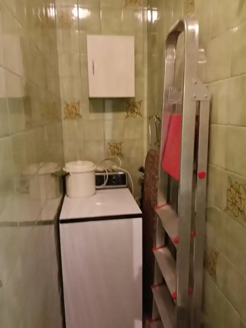 Bany de Pis en venda en Navalcán amb Traster i Moblat