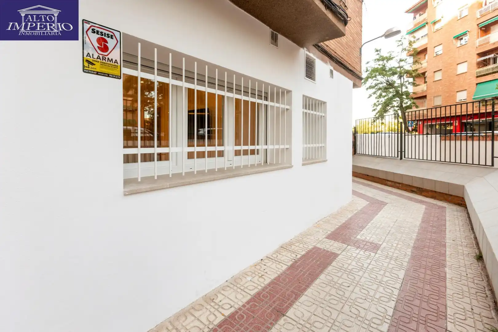 Vista exterior de Apartamento en venta en Granada con Aire acondicionado y Calefacción
