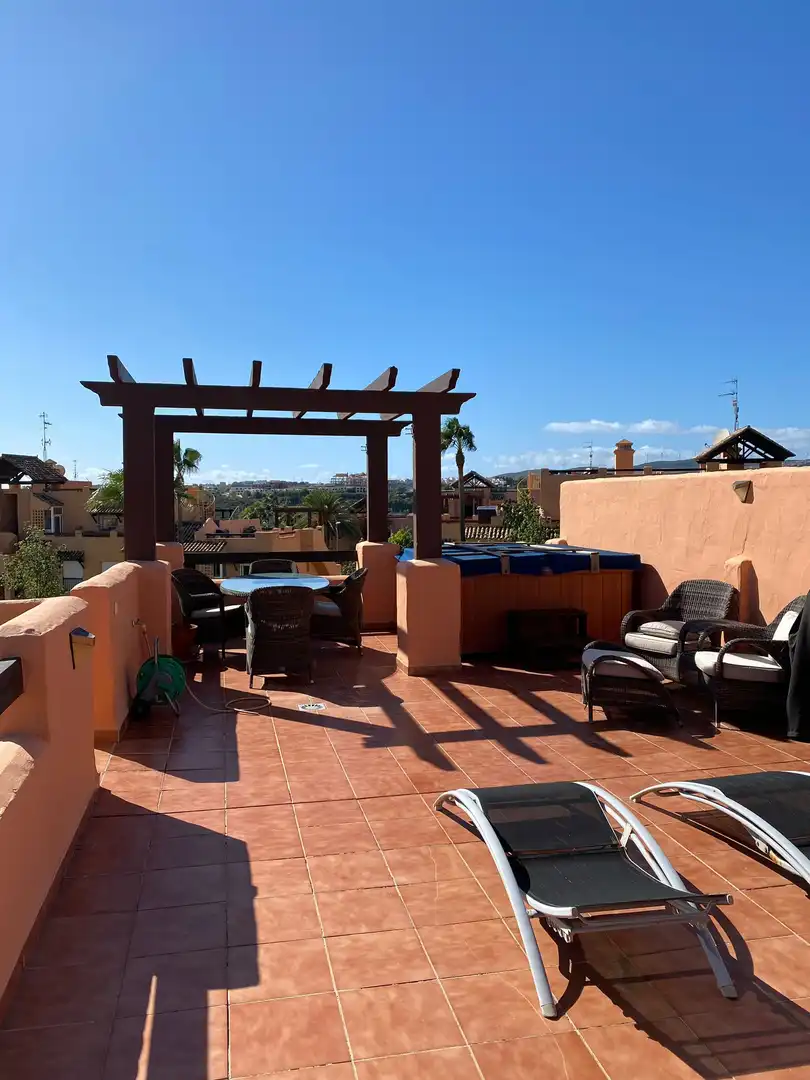 Àtic amb piscina en venda a Marina de Casares, imagen 17