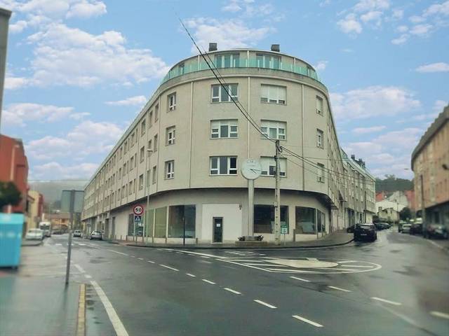 Local comercial en Alquiler en Carral